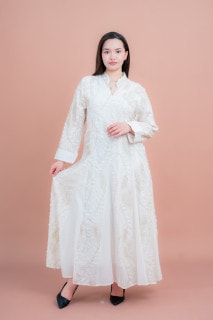 Soft Petals Embroidered Jalabiya IK04 White image