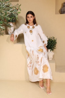 Floral Details Classic Linen Jalabiya IK6031 Brown image