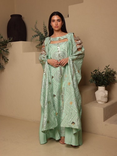 IKKXA Sage Scalloped Embroidered Jalabiya IK1111 Green